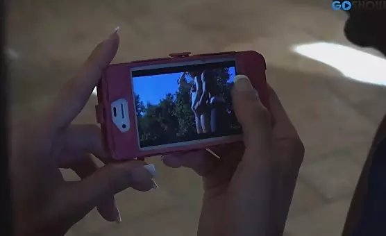 Brunette Gets First BBC Experience in Interracial Encounter