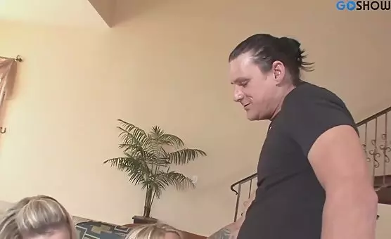 Blonde Babes Suck and Fuck Each Other